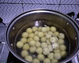Foto langkah ke 4 dari resep Biji Salak Ubi Kuning.