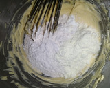 A picture of step 2 of Shortcake/cookies.