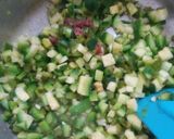 Foto del paso 1 de la receta: Cintas con salsa de tomate, aceitunas negras y albahaca