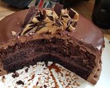 A picture of step 19 of Chocolate Cake with Amazing Chocolate Buttercream.