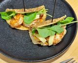 A picture of step 6 of Mini Flatbreads with Truffle Gouda and Shrimp.