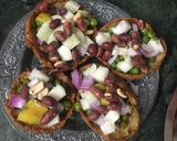 A picture of step 8 of Baked katori chaat with peas.