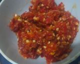 Foto langkah ke 2 dari resep Singkong Goreng Isi Bumbu Pecel.