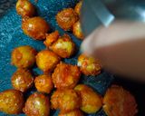 अलीगढ़ के प्रसिद्ध आलू के बरुले (Aligarh famous aloo ke barule recipe in Hindi) रेसिपी चरण 3 फोटो