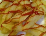 صورة لخطوة 2 من وصفة بطاطس مقرمشة بالكاتشب🍟😋❤️