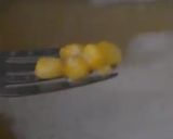 Foto del paso 2 de la receta: Arepas de maíz duce