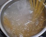 Foto langkah ke 1 dari resep Spaghetti Carbonara.
