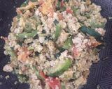 Foto del paso 3 de la receta: Salmón con verduras y quinua