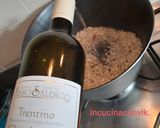 Foto del passaggio 2 della ricetta Risotto allo Chardonnay con cozze e bottarga
