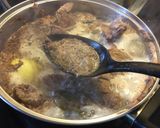 Foto del paso 4 de la receta: BIRRIA HUEVONA (de res)
