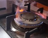 A picture of step 9 of Mini Tawa naan.