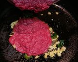 A picture of step 9 of Beetroot Onion Chutney.