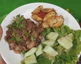 Hình bước làm 5 của món Healthy food - EatcleanEveryday - Gà áp chảo + salad sốt mè