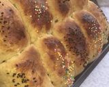 A picture of step 3 of Nutella bread.