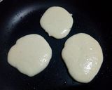 A picture of step 3 of Drop scones.
