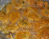A picture of step 3 of Spaghetti pakode.