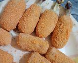 A picture of step 5 of Chicken Loli pops.