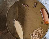 A picture of step 7 of Paneer Tikka Masala.