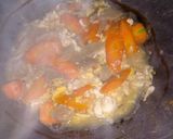 Foto langkah ke 3 dari resep Tumis pakcoy campur telur.