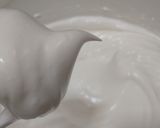 Foto langkah ke 1 dari resep Pavlova Custard.