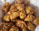 A picture of step 4 of Piyaz pakora.