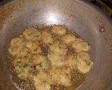 A picture of step 5 of Green masala Dahi brde.