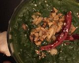 A picture of step 5 of Garlic spinach or Lehsuni Palak.