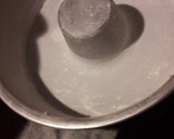Foto del paso 4 de la receta: Bizcochuelo esponjoso y alto!