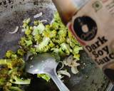 Broccoli Cashew Stir-Fry RICE recipe step 2 photo