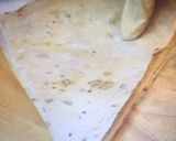 A picture of step 4 of Chicken mussakhan roll.