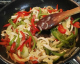 Foto del paso 9 de la receta: Pizza de Irma con pollo y queso de cabra