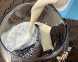 Foto langkah ke 2 dari resep Oreo Mug Cake ala Mama Asi / yLoVeA.