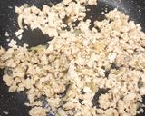 A picture of step 3 of Brown Rice Xoi Khuc (Eat Clean Version).