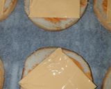 Une image de l'étape 4 de Double cheese burger pommes de terre et compoté d oignons.