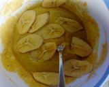 A picture of step 4 of Green banana bhajia.