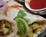 A picture of step 6 of Paratha roll😋.