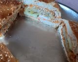 A picture of step 3 of Smile veg. burger.