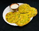 A picture of step 5 of Spinach Thalipeeth.
