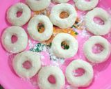 Foto langkah ke 5 dari resep Donat Super Ekonomis|Cemilan Tanggal Tua| Tanpa 🥚🥛🥔🧈.