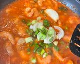 Foto langkah ke 5 dari resep Udang saos padang rumahan.