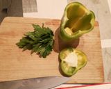 Mascarpone-krémmel kolbásszal töltött paprika recept fázis 2 fotója