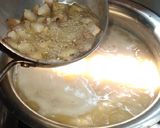 A picture of step 6 of Pasiparu payasam moong dal kheer.