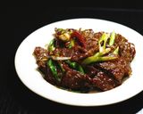 Hình bước làm 5 của món Bò xào Mông Cổ "chuẩn hàng"