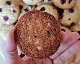 Foto del paso 4 de la receta: Cookies de arándanos rojos y chocolate blanco