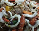 Foto del paso 1 de la receta: Carne (cerdo y vaca) desmechada se corta con cuchara!! 👌👌😜manjar de los dioses 😋🐷🥩🍻