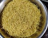सेवई उपमा(sevyi upma recipe in hindi) रेसिपी चरण 1 फोटो