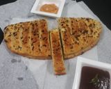 A picture of step 4 of Garlic bread.