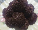 Foto langkah ke 4 dari resep Choco marie ball.
