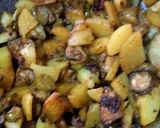 A picture of step 2 of Aloo parval veg.