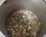 આલુ મટર બિરયાની(Aloo Matar biryani Recipe in Gujarati) રેસીપી સ્ટેપ1ફોટો
